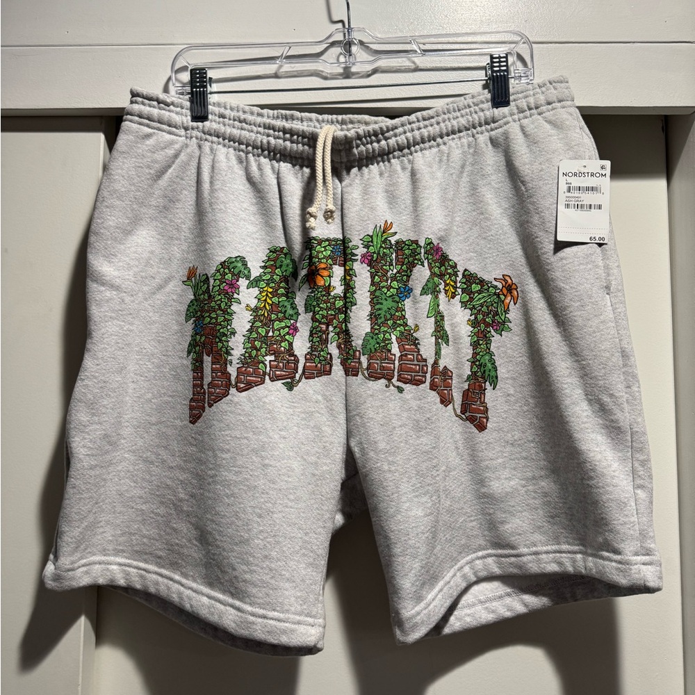 ✨NWT✨ Market Shorts in Fleece Heather Grey